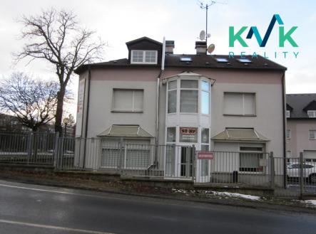 Pronájem bytu, 3+1, 90 m²