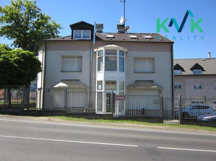 Pronájem bytu, 3+1, 90 m²