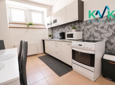 Pronájem bytu, 1+1, 38 m²