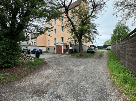Prodej atypicky řešeného bytu 2+1, 55 m² – investiční potenciál, možnost rozdělení na 2 jednotky