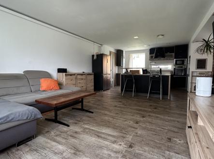 Pronájem domu/vily, 180 m²