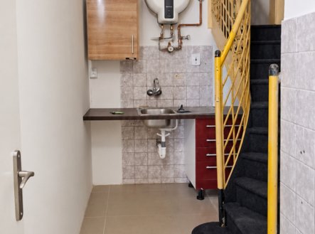 Pronájem obchodní prostory, 159 m²
