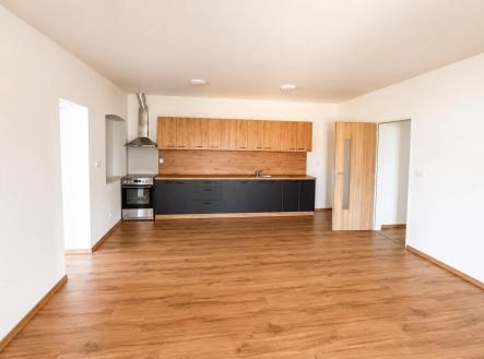 Pronájem bytu, 2+kk, 70 m²