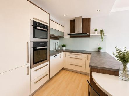 Pronájem bytu, 2+kk, 61 m²