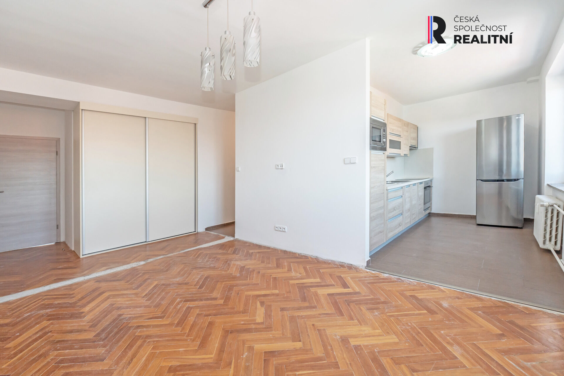 Prodej bytu 3+1 v 3.patře s balkonem a sklepem na ulici Bolzanova