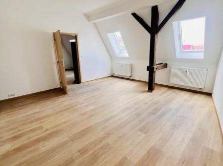 Pronájem bytu, 3+kk, 72 m²