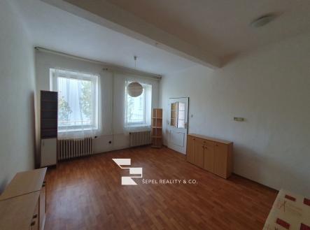 Pronájem bytu, 1+kk, 33 m²