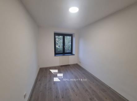 Pronájem bytu, 3+kk, 70 m²