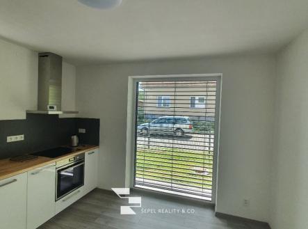 Pronájem domu/vily, 180 m²