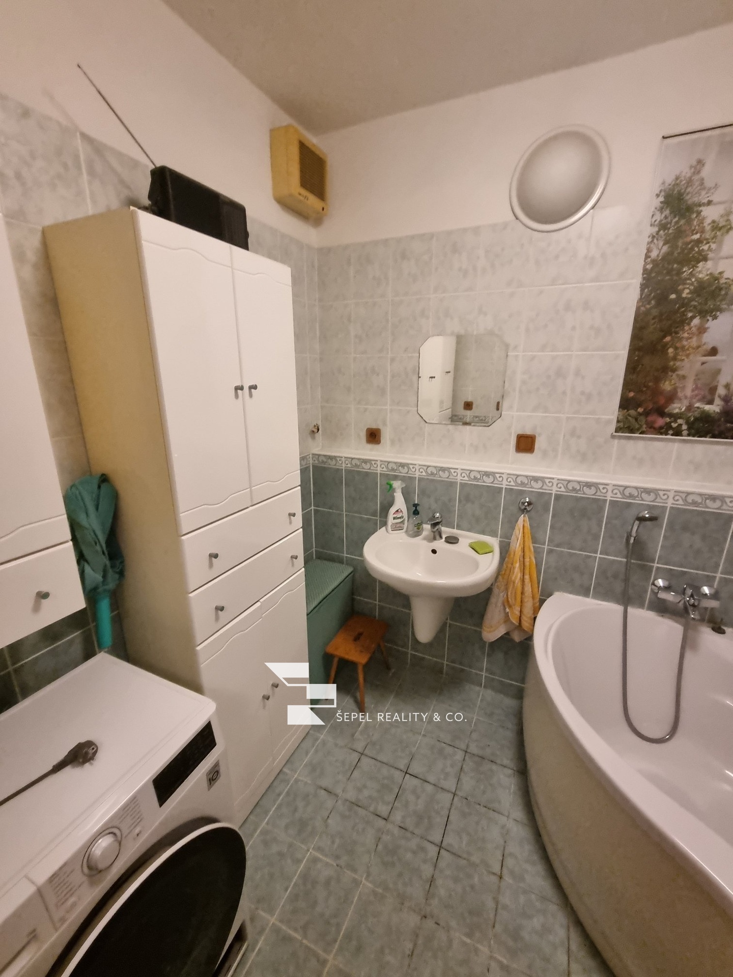 20260211_144058_resized