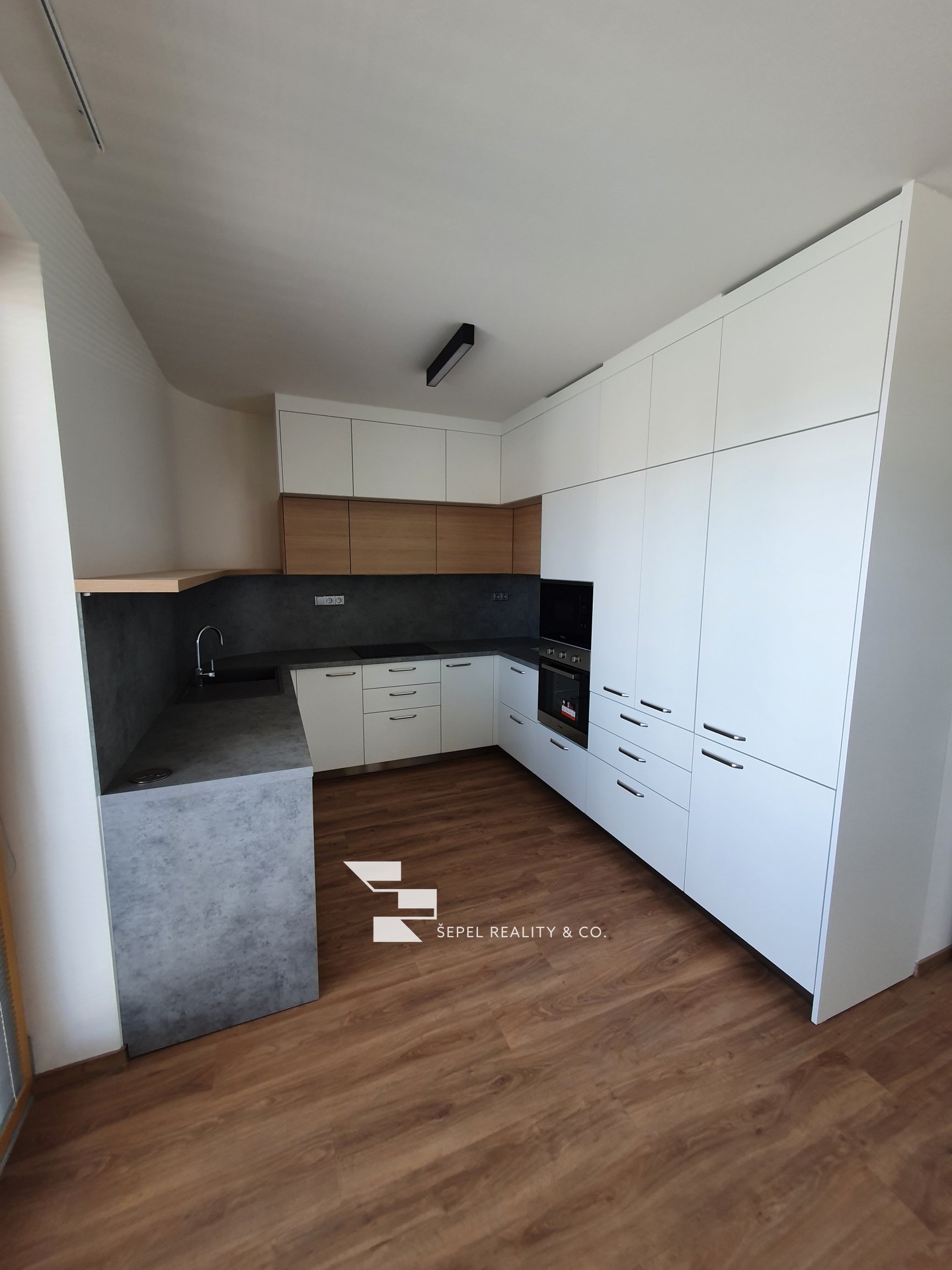 20220603_122749_resized