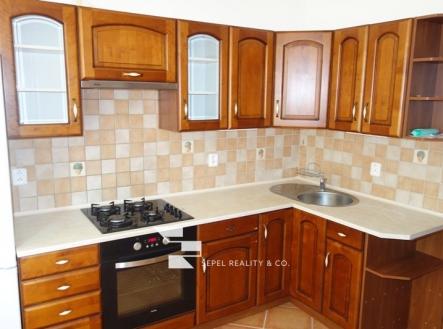 Pronájem bytu, 2+1, 80 m²