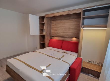 Pronájem bytu, 1+1, 43 m²