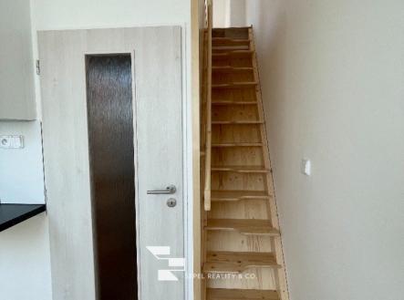 Pronájem bytu, 2+kk, 47 m²