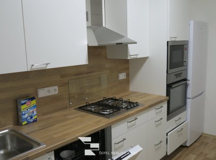Pronájem bytu, 2+1, 58 m²