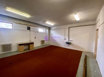 Pronájem skladovací prostor, 62 m²