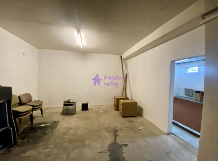 Pronájem skladovací prostor, 62 m²