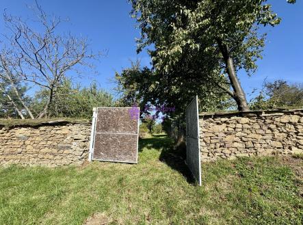 Pronájem pozemku, zahrada, 1 528 m²