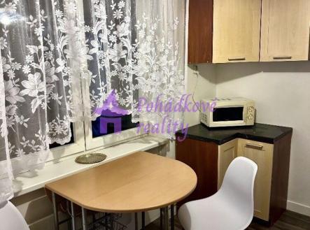 Pronájem bytu, 2+1, 55 m²