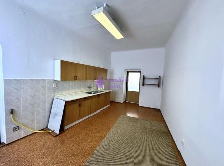 Pronájem bytu, 3+1, 103 m²