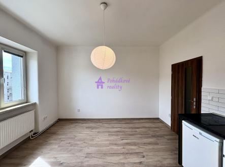 Pronájem bytu, 1+kk, 20 m²