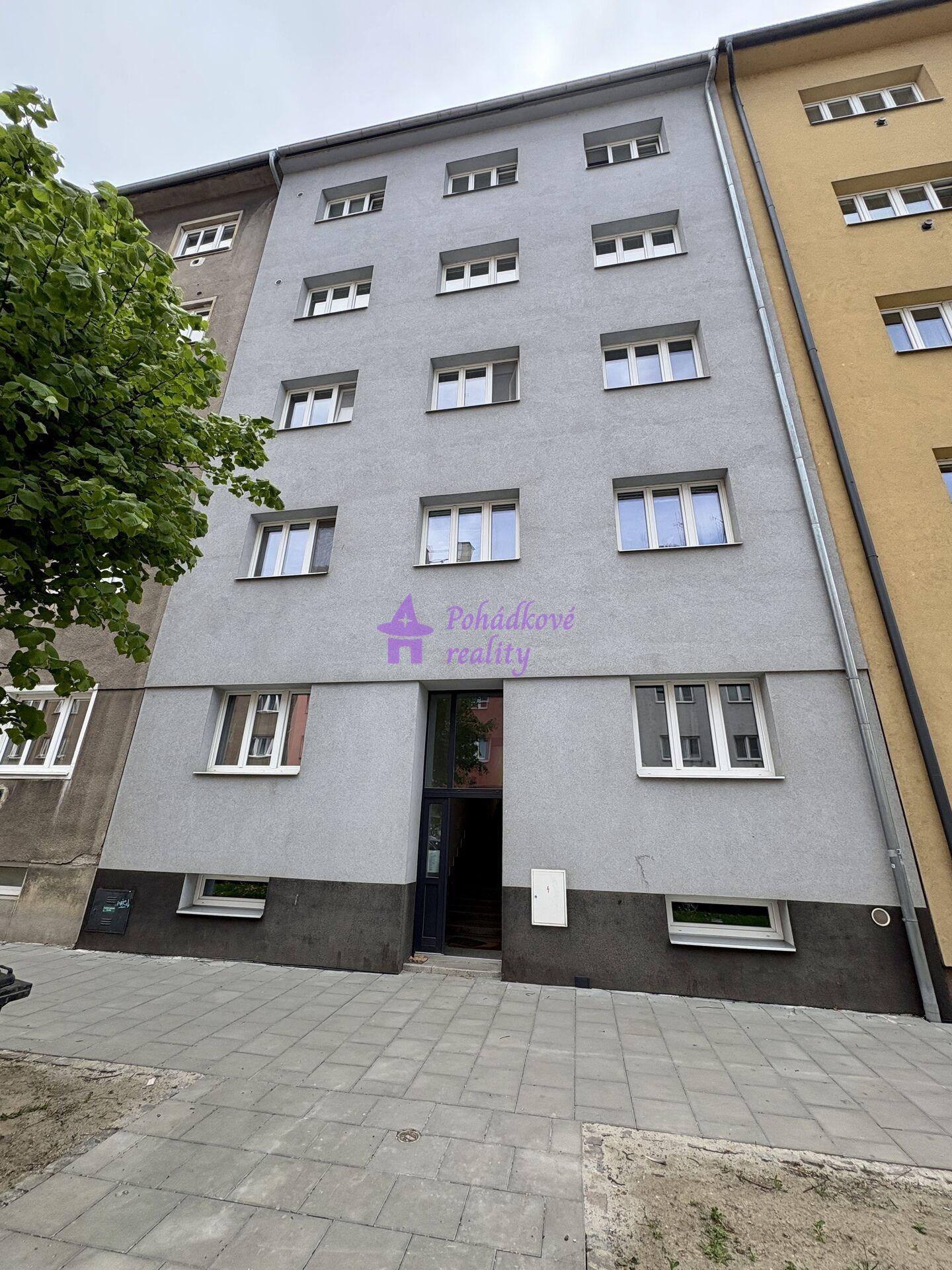 Pronájem bytu 1+KK, 22 m², Olomouc - ul.Zeyerova