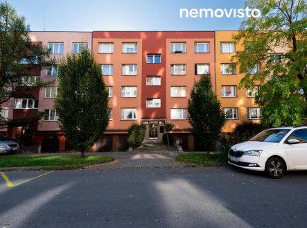 Pronájem bytu, 1+kk, 38 m²