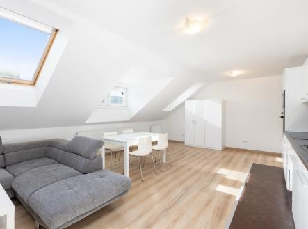 Prodej bytu, 2+kk, 78 m²