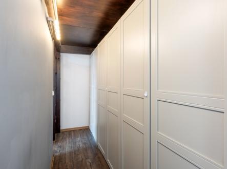 Pronájem bytu, 2+kk, 46 m²