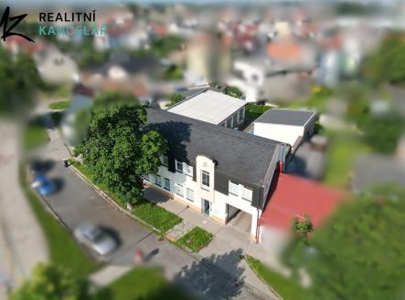 Prodej výrobní prostor, 938 m²