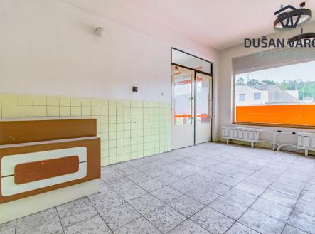 Pronájem - obchodní prostor, 29 m²