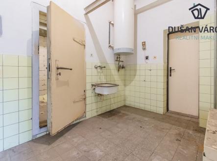 Pronájem - obchodní prostor, 29 m²