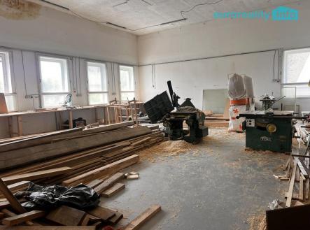 Pronájem jiné, 310 m²