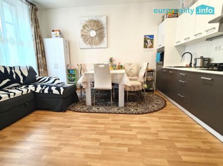 Prodej bytu, 3+kk, 69 m²