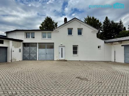 Pronájem obchodní prostor, 175 m² obrázek