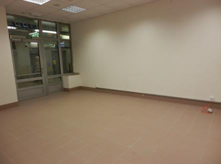 Pronájem - obchodní prostor, 50 m²