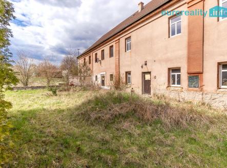 Prodej zemědělského objektu, 1 729 m²