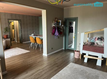 Prodej bytu, 3+kk, 92 m²