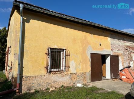 Prodej skladovací prostor, 300 m²