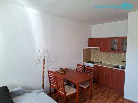 Pronájem bytu, 2+kk, 41 m²