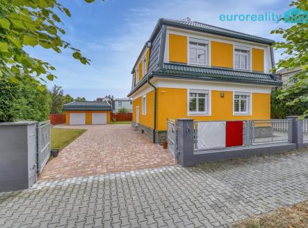 Prodej domu/vily, 420 m²