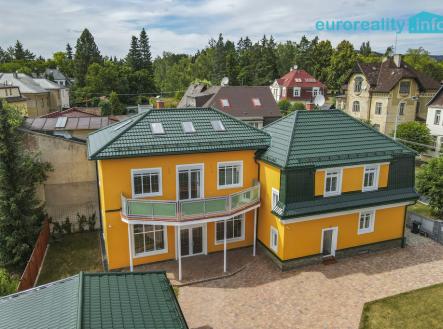 Prodej domu/vily, 420 m² obrázek