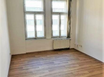 Pronájem kanceláře, 21 m²