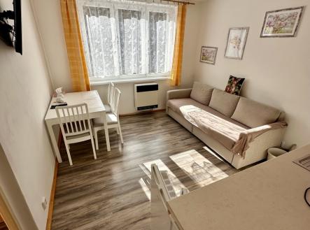 Pronájem bytu, 1+1, 37 m²