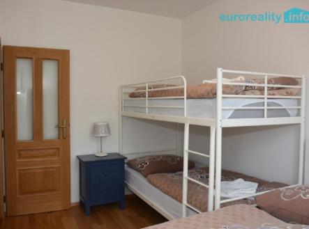 Pronájem bytu, 2+kk, 35 m²