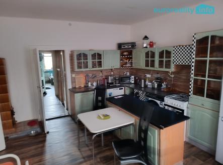 Prodej bytu, 3+1, 96 m²