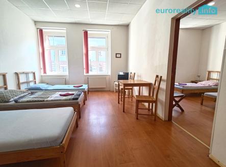 Pronájem bytu, 2+1, 55 m²