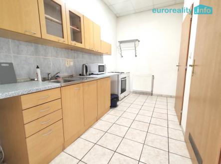 Pronájem bytu, 2+1, 55 m²