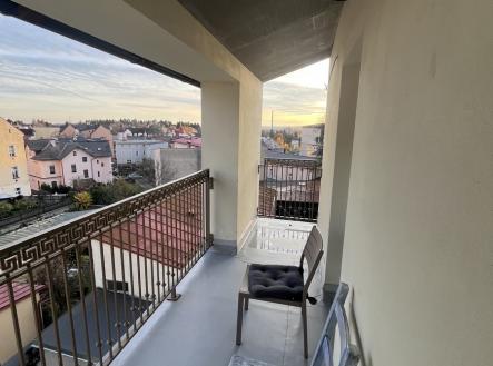 Pronájem bytu, 2+kk, 58 m²