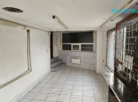 Pronájem obchodní prostor, 24 m²